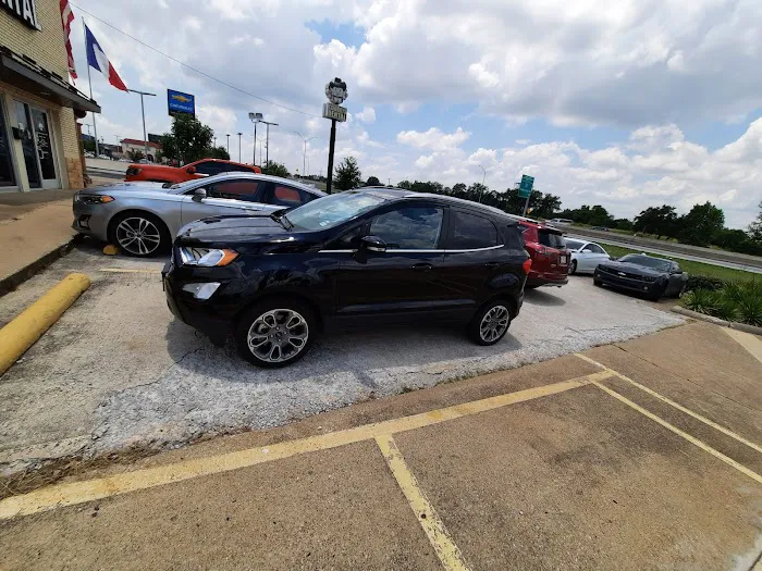 Enterprise Rent-A-Car Picture 6