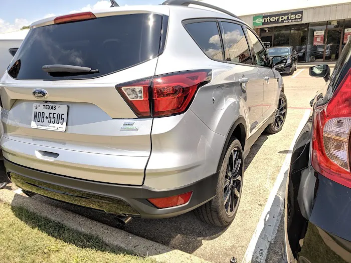 Enterprise Rent-A-Car Picture 9