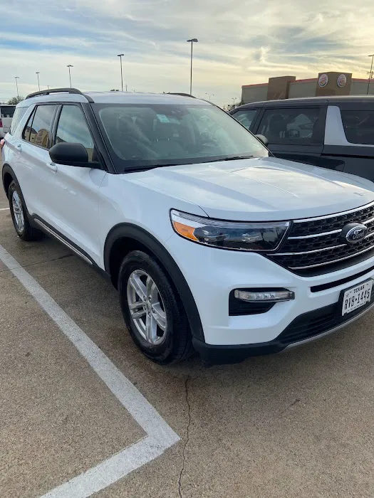 Budget Car Rental Picture 1