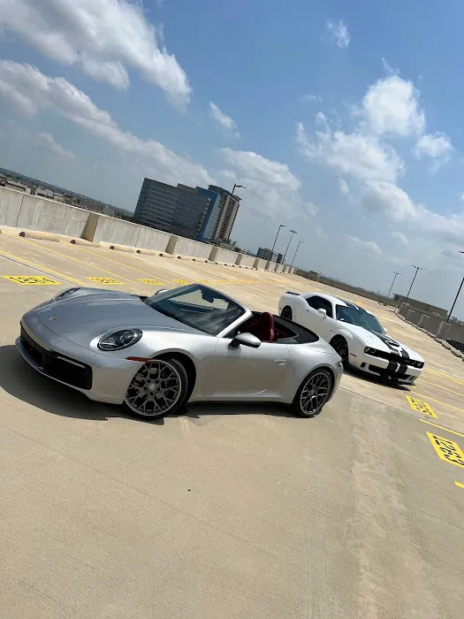 Preme Luxury Rentals Picture 3