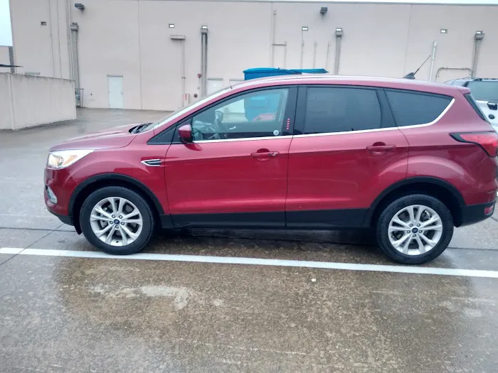 Budget Car Rental Picture 2