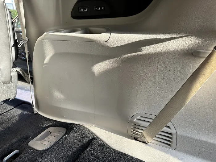 Budget Car Rental Picture 2