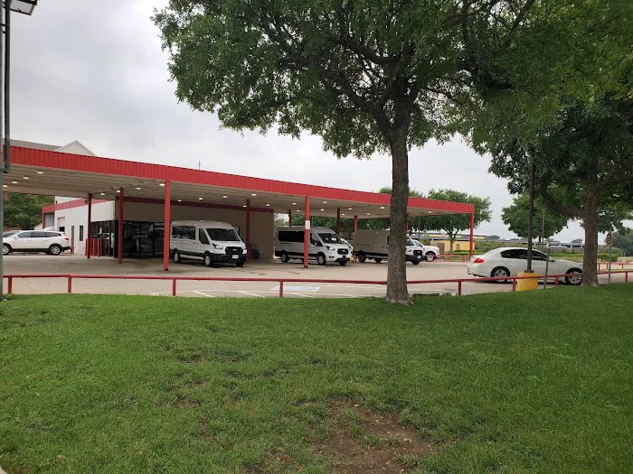 Capps Van & Truck Rental Picture 3