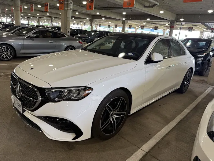 SIXT Rent a Car Dallas Fort Worth Intl. Airport Picture 2