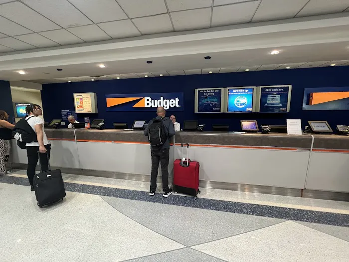 Budget Car Rental Picture 4