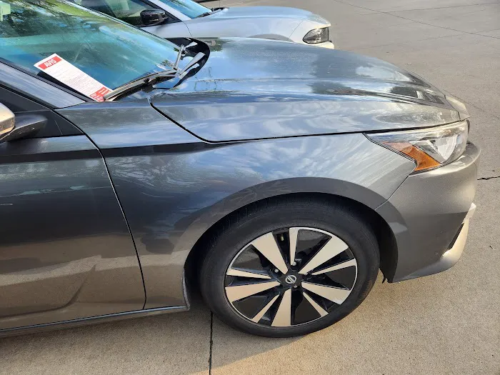Avis Car Rental Picture 7