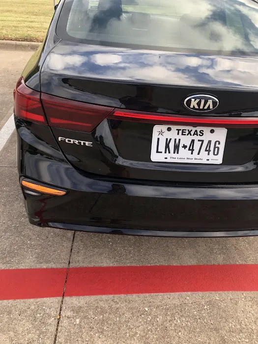 Avis Car Rental Picture 3