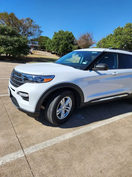 Avis Car Rental Picture 4