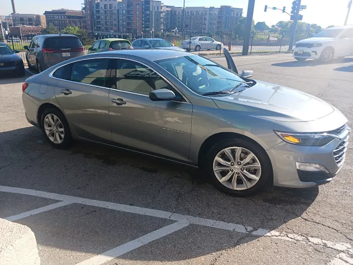 Enterprise Rent-A-Car Picture 3