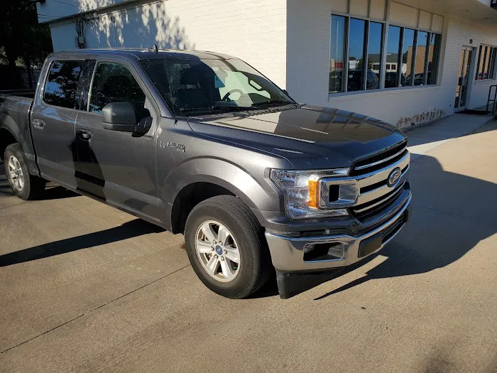 Enterprise Rent-A-Car Picture 4