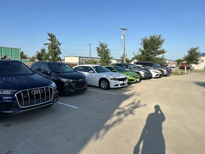 Delta Autos Picture 3