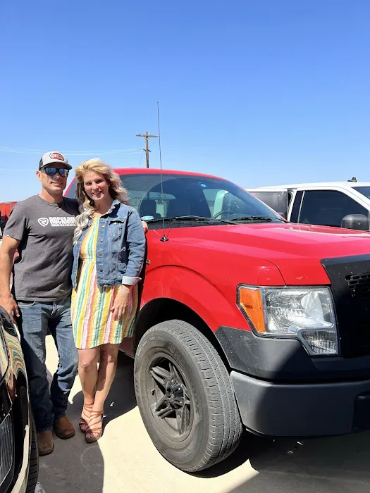 Chasing Mustangs and I Need a Truck DFW Rentals Picture 9