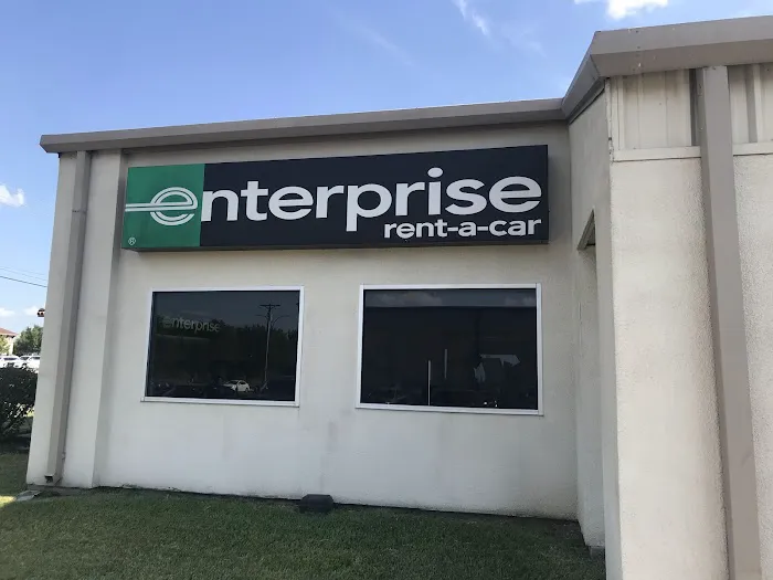 Enterprise Rent-A-Car Picture 3
