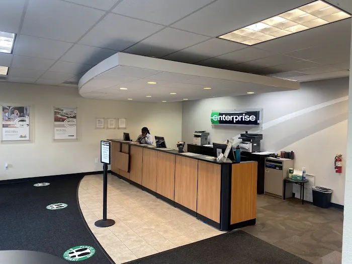 Enterprise Rent-A-Car Picture 7