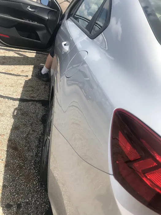 Budget Car Rental Picture 10