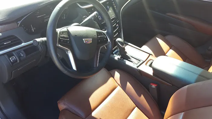 Avis Car Rental Picture 5