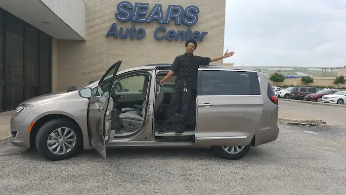 Avis Car Rental Picture 9