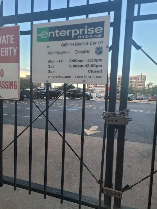 Enterprise Rent-A-Car Picture 8