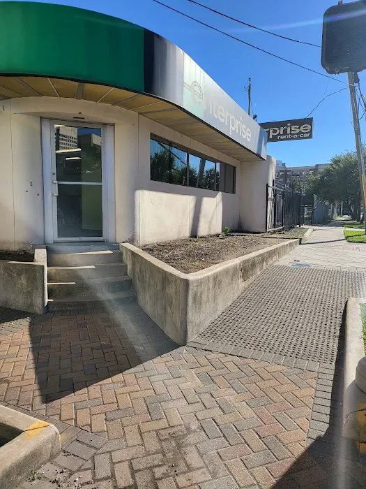 Enterprise Rent-A-Car Picture 9