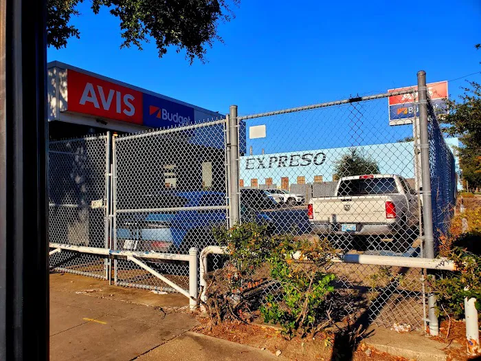 Avis Car Rental Picture 2
