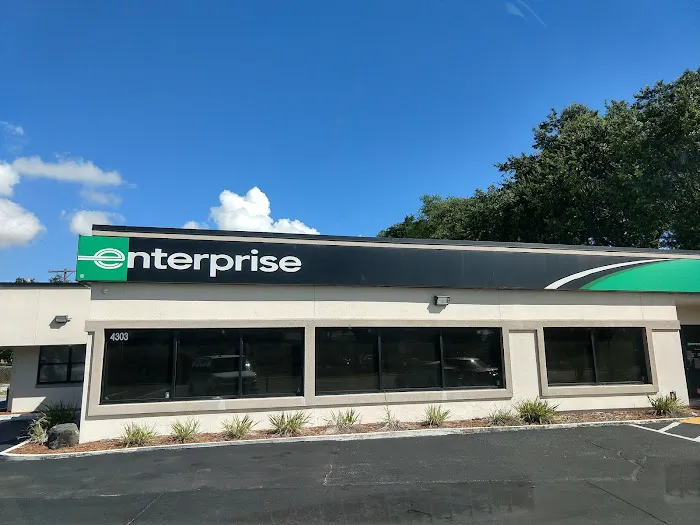 Enterprise Rent-A-Car Picture 10