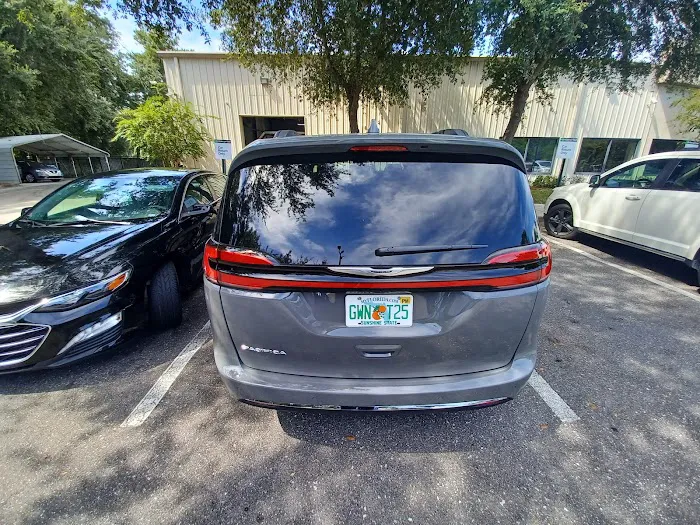 Enterprise Rent-A-Car Picture 8
