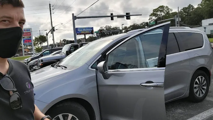 Enterprise Rent-A-Car Picture 10