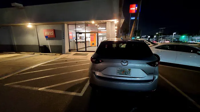 Avis Car Rental Picture 7