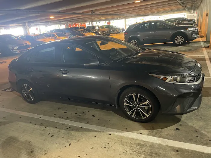Dollar Car Rental - Jacksonville International Airport Picture 6