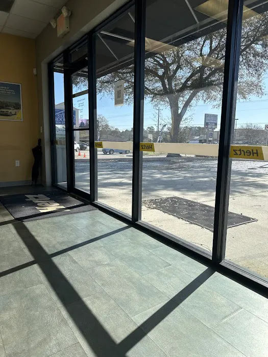 Hertz Car Rental - Orange Park - 664 Blanding Blvd HLE UBER Location Picture 5