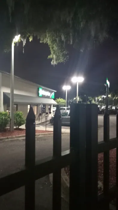 Enterprise Rent-A-Car Picture 7