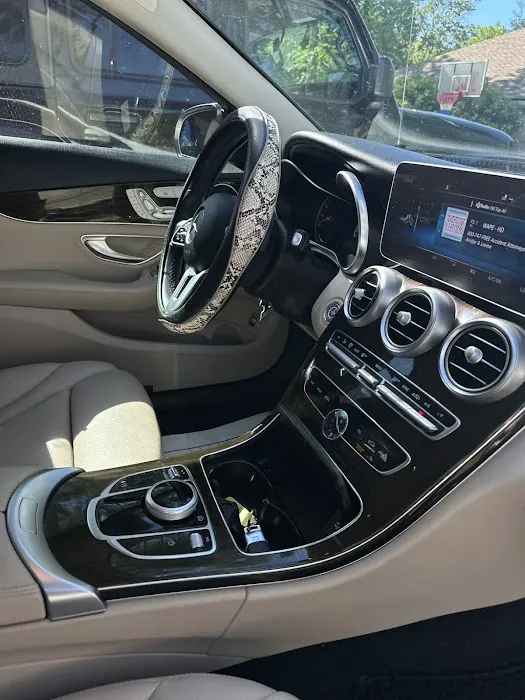 Lux Auto Rentals, FL Picture 8
