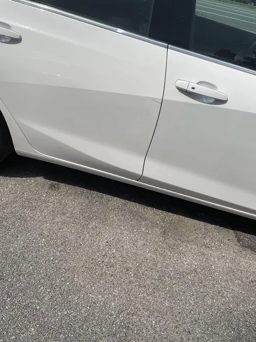 Hertz Car Rental - Virginia Beach - Laskin Road Picture 8