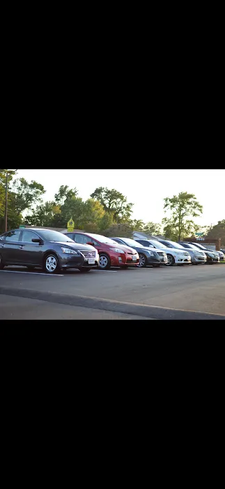 J&M Car Rental LLC Picture 4