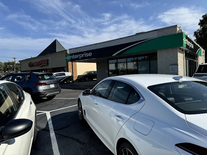 Enterprise Rent-A-Car Picture 1