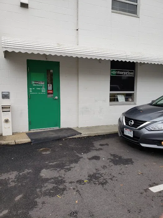 Enterprise Rent-A-Car Picture 7
