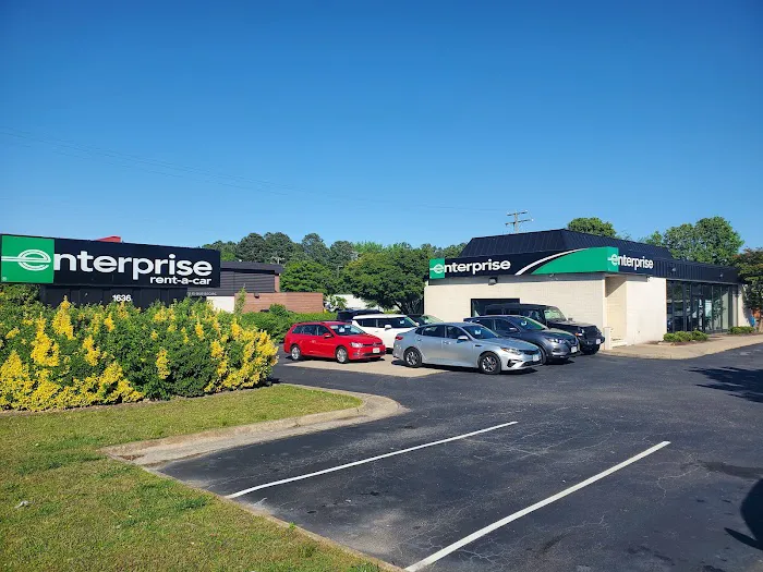 Enterprise Rent-A-Car Picture 2