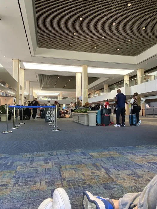 Dollar Car Rental - Norfolk International Airport Picture 10