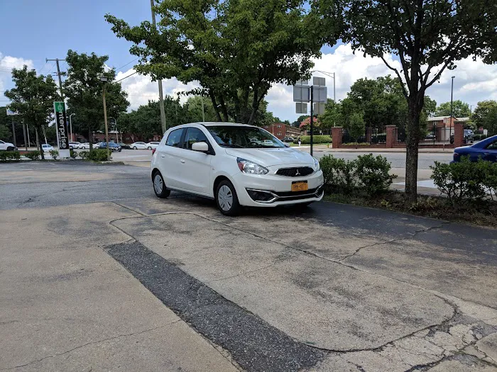 Enterprise Rent-A-Car Picture 2