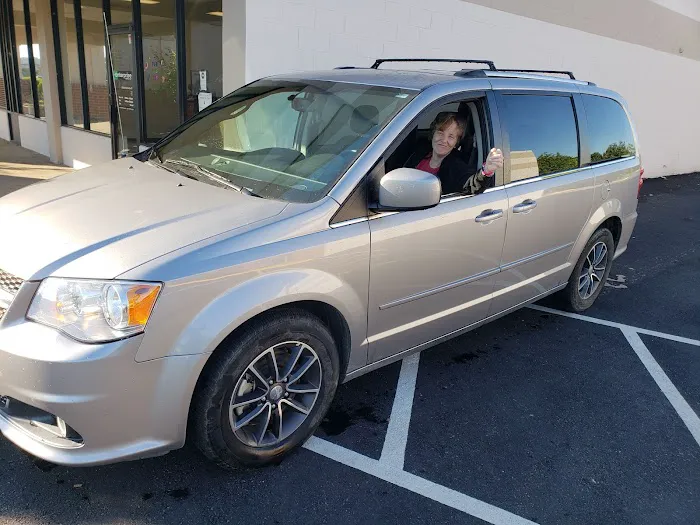 Enterprise Rent-A-Car Picture 2