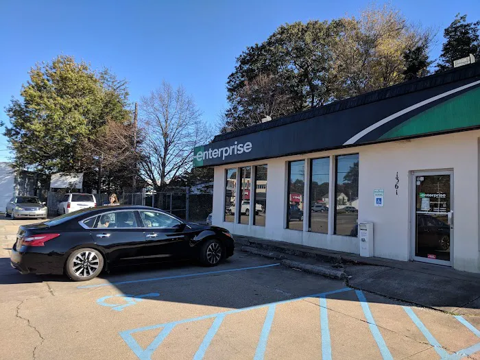 Enterprise Rent-A-Car Picture 6