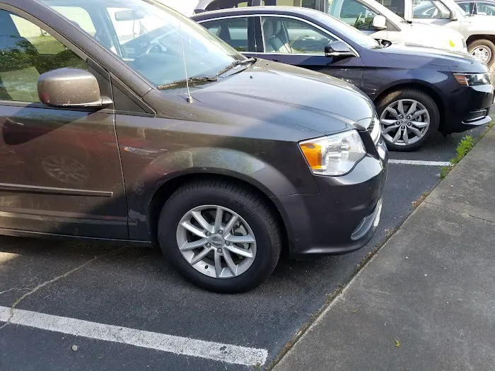 Enterprise Rent-A-Car Picture 4