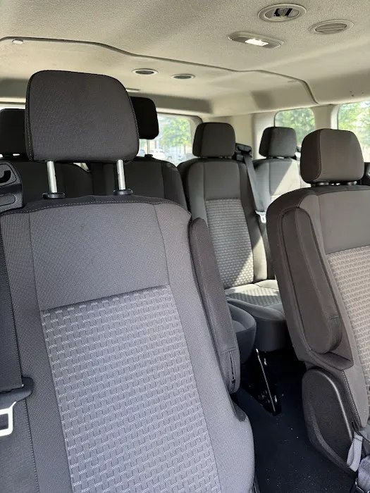 Avis Car Rental Picture 3