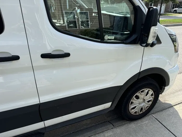 Avis Car Rental Picture 8