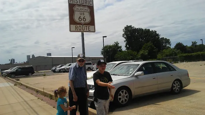Enterprise Rent-A-Car Picture 9