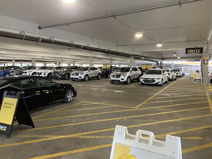 Hertz Car Rental - Tulsa - Tulsa International Airport (TUL) Picture 1