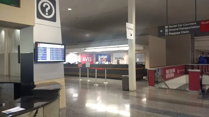 Hertz Car Rental - Tulsa - Tulsa International Airport (TUL) Picture 10