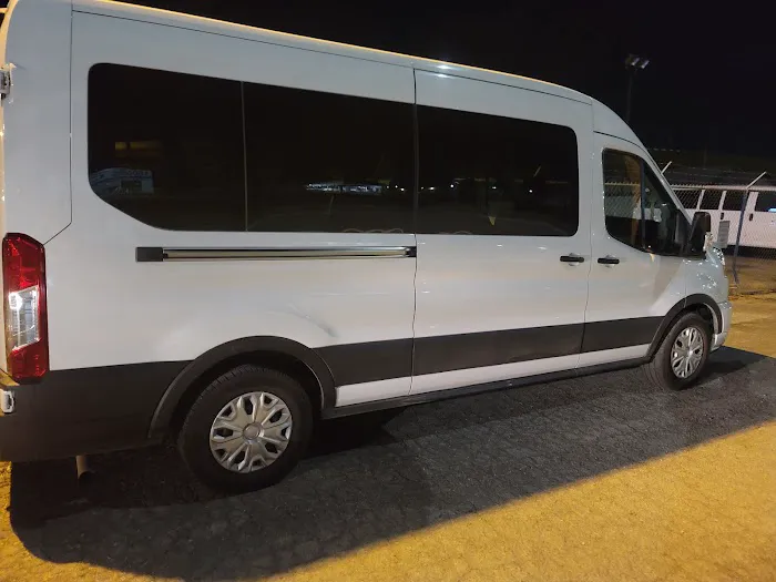Capps Van & Truck Rental Picture 10