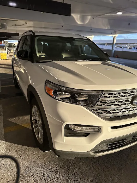 Avis Car Rental Picture 9