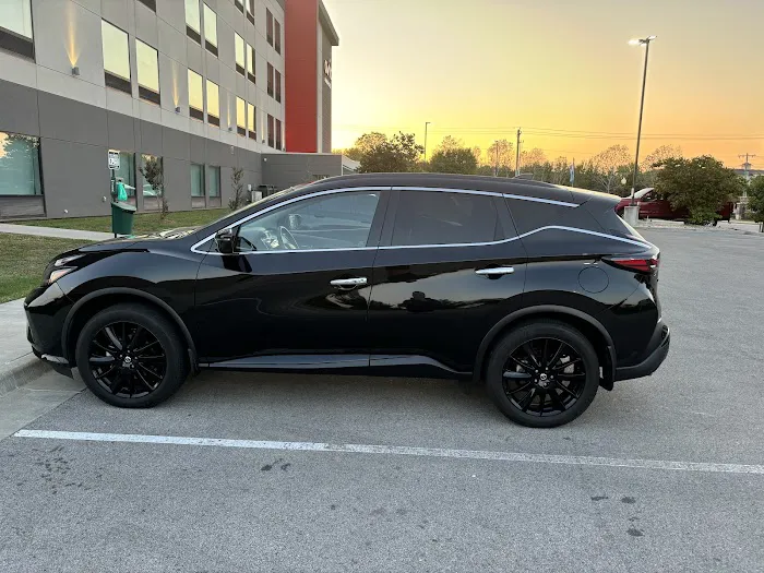 Kademe Car rental Picture 2